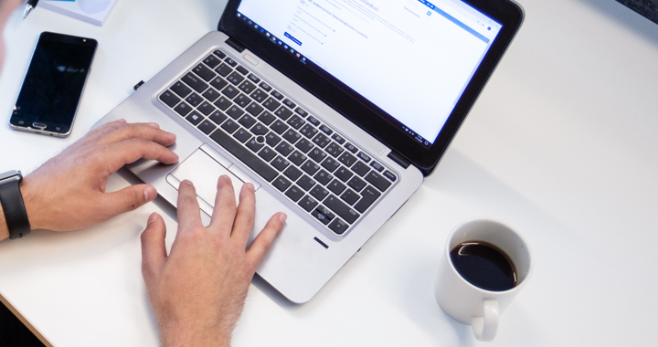 Tutustu 10 kysymystä aikuiskoulutustuesta -webinaarin esitykseen ja kysymyksiin